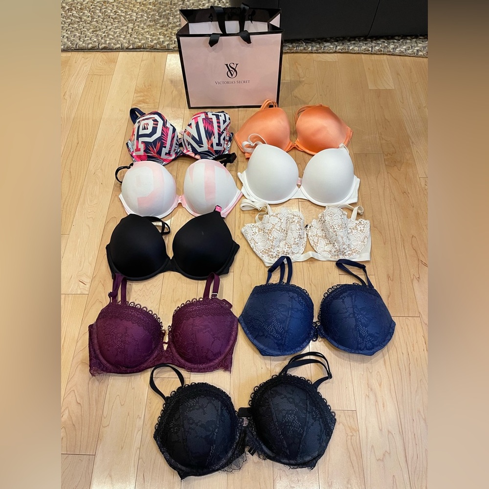 Victoria’s Secret lot of 9 bras 32DD